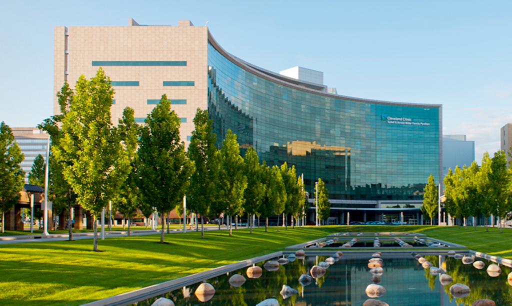 Cleveland clinic building