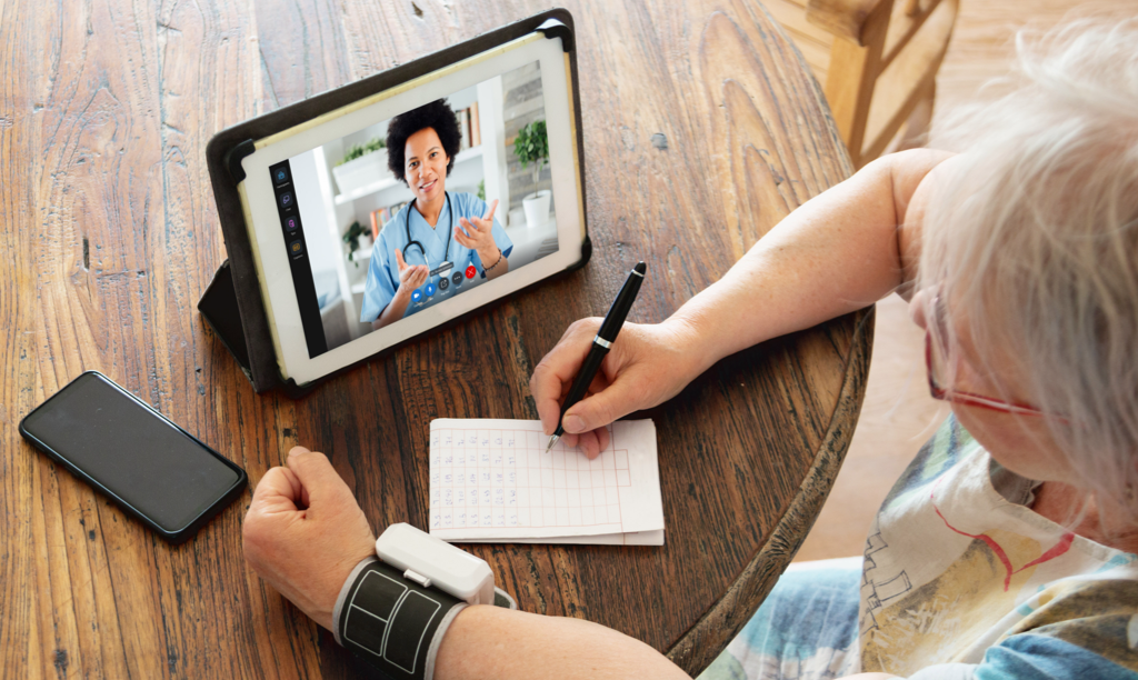 patient talking to a doctor online