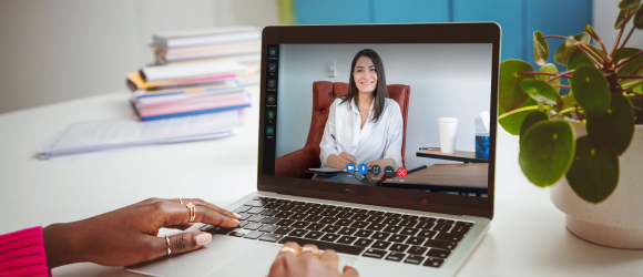 provider online, laptop